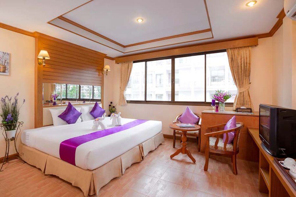 Bangkok Residence Patong Exterior foto